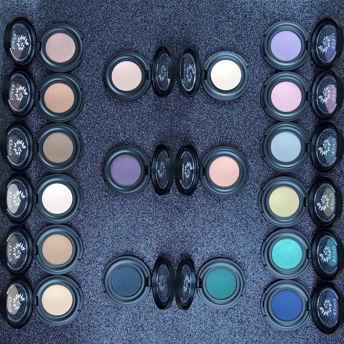 Hypoallergenic Peach Made Velvety BaeBlu Eyeshadow 100% in Powder, Smooth Organic Pressed Natural Ice Finely USA,
