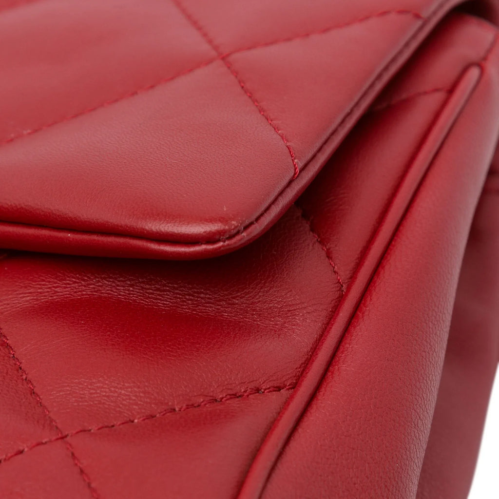 Carry Satchel Easy Unisex Pre-Owned Chanel (Good) Authenticated Lambskin Red Small Flap Leather Bag