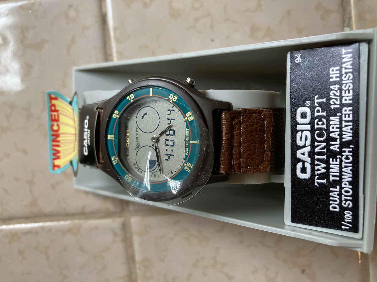 Watch Digital Rare Analog AQX-11 Twincept Vintage Casio