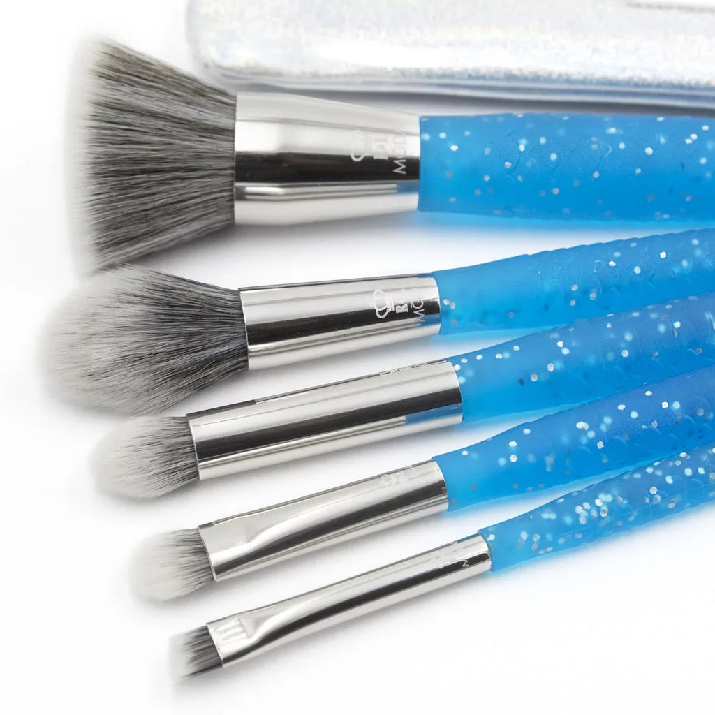 Blue Includes 6pc Crease Set, Moda Makeup Shader, Mythical Brush Makeup and Fire Brushes Accentuate, Brush Small