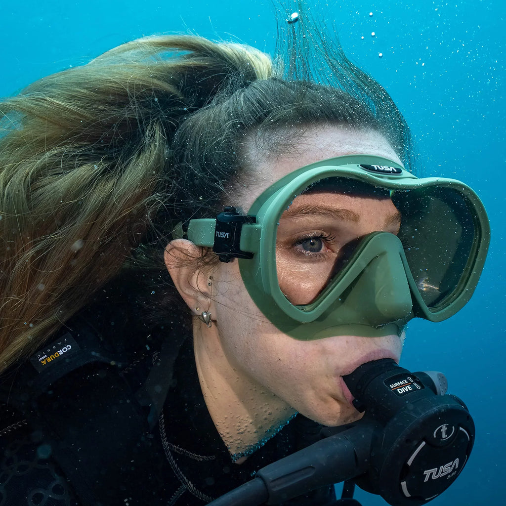 Mask, Diving Scuba (Black) TUSA Zensee M-1010 Indigo