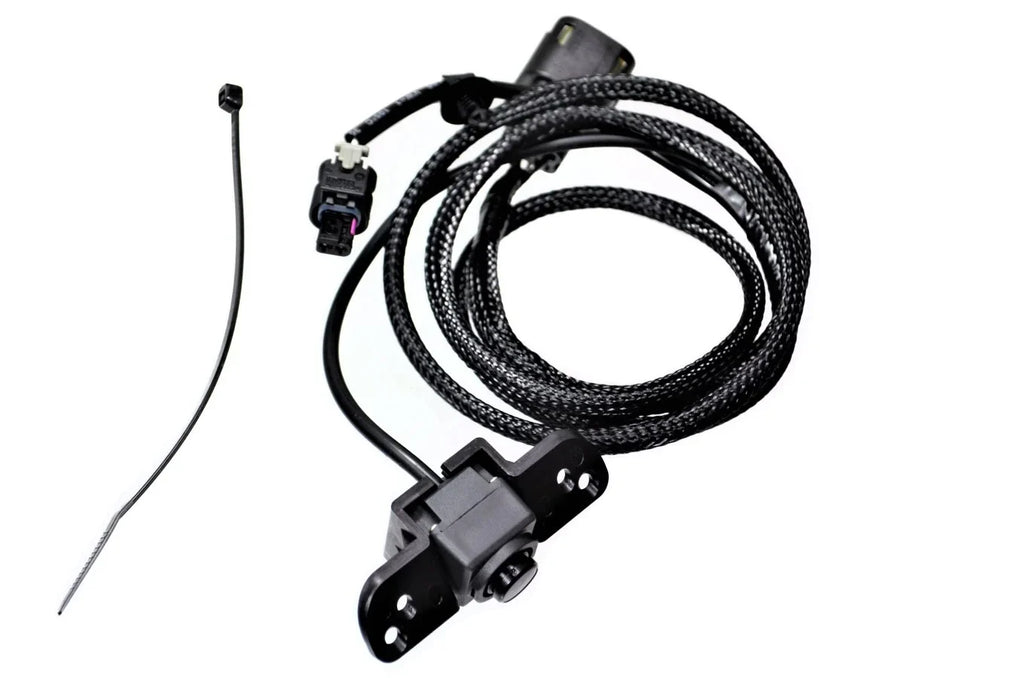 Camera Warehouse CHEVROLET GMC SILVERADO, 2016-2019 Fits View Rear BUCGM-550N Backup Auto PT select: SIERRA 2016-2019