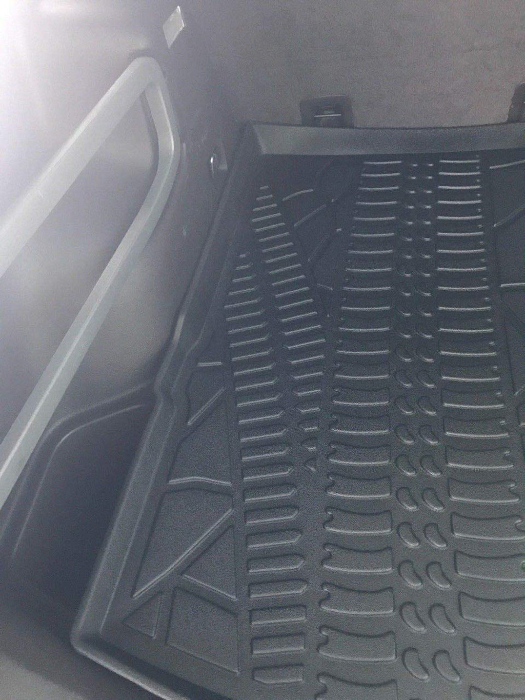 Jeep Non-Slip Mat Design Mats Trunk – Trunk Rubber Raised Cherokee – Trunk to Mat for Laser Liner – with – Weather-Resistant Pre-Cut Cargo for Easy EA EACCESSORIES Install 2014-2023 Cars – Lip Car