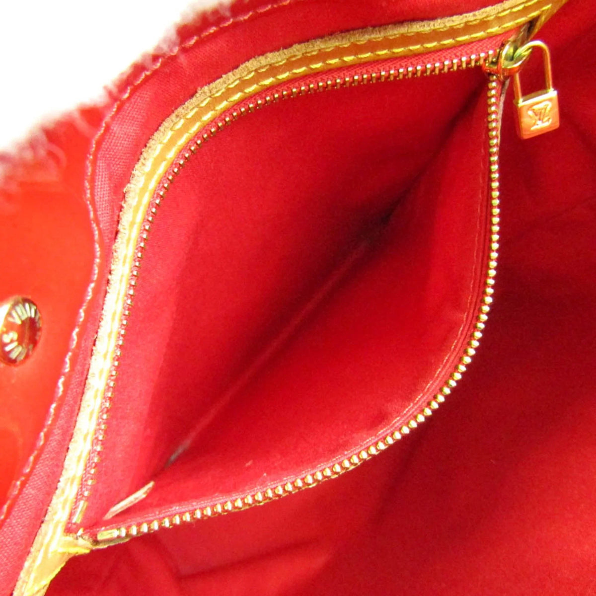Louis Pre-Owned Handbag Women's (Good) Vernis Reade MM M91086 Rouge Monogram Vuitton