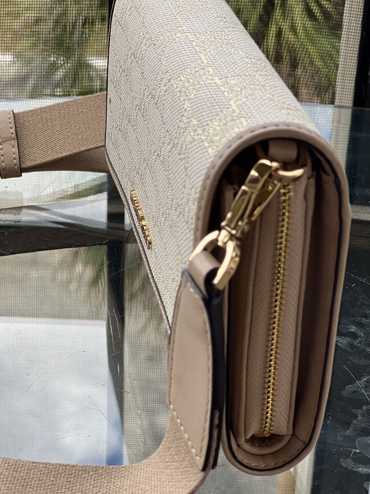 Michael Bag Around Gold Jet Natural Crossbody MK Kors Glitter Set Zip LG Wallet
