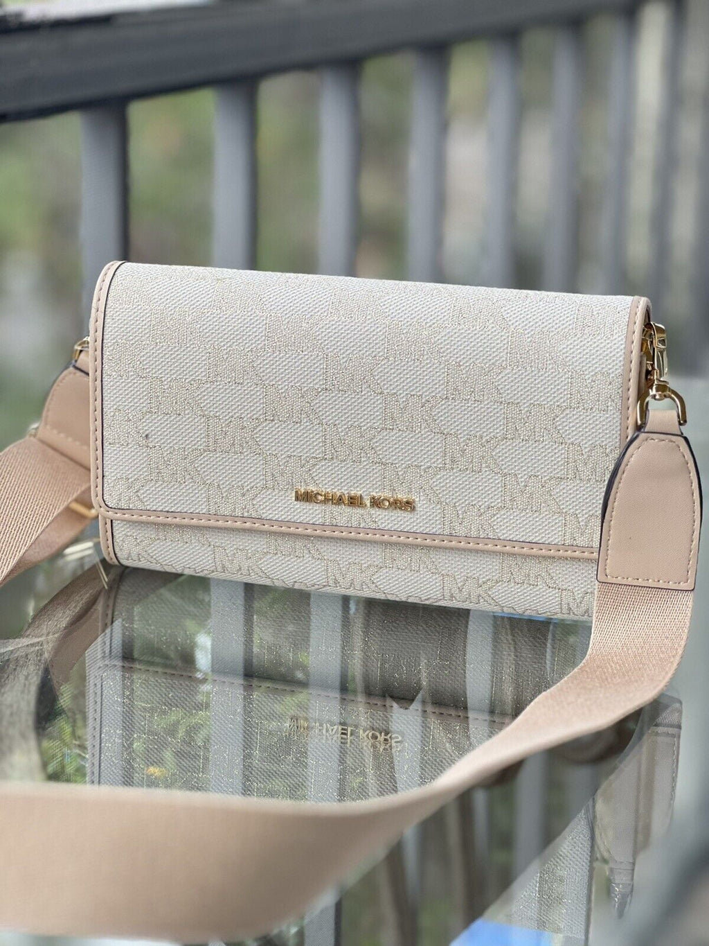 Michael Bag Around Gold Jet Natural Crossbody MK Kors Glitter Set Zip LG Wallet