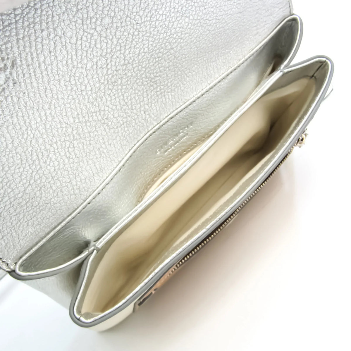 Women's Shoulder Pre-Owned (Good) Givenchy Beige,Silver BB500VB01C Duetto Leather Bag