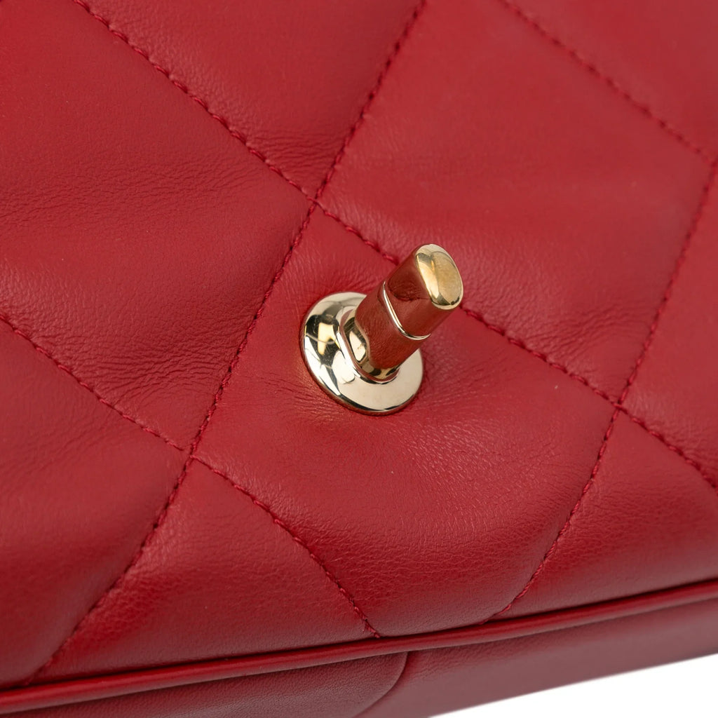 Carry Satchel Easy Unisex Pre-Owned Chanel (Good) Authenticated Lambskin Red Small Flap Leather Bag