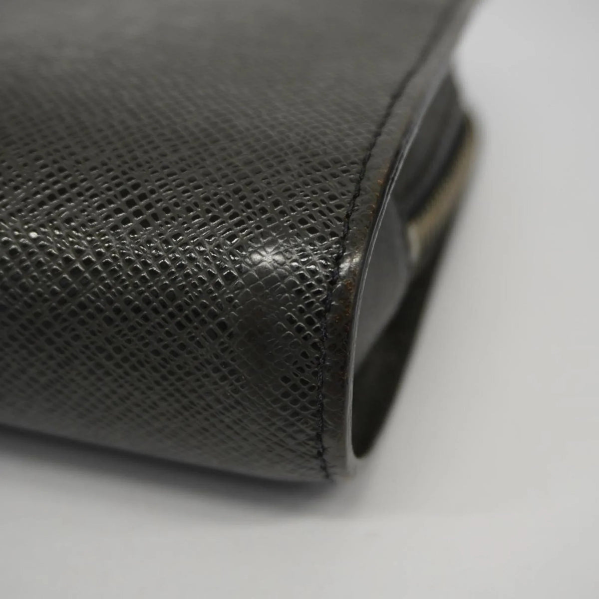 Aldwaz Baikal (Good) Pre-Owned Men's M30182 Louis Vuitton Clutch Bag