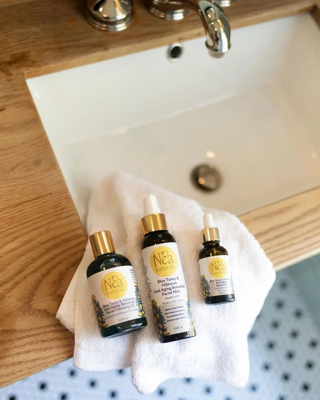 Naturals - Piece Set Blue 3 Blue Beauty Tansy Oil, Tansy Blue Cleansing Tansy Mist Nea Oil &